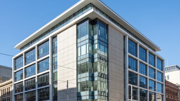 Commercial roof moss algae removal Melbourne