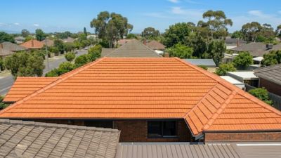 Tile roof cleaning Melbourne